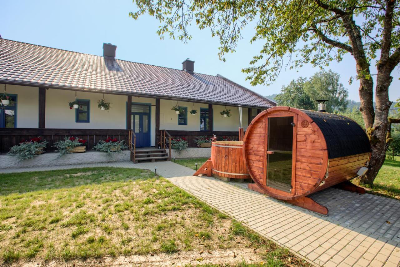 Rozpravkova Hajenka V Nizkych Tatrach Vila Brezno Exterior foto